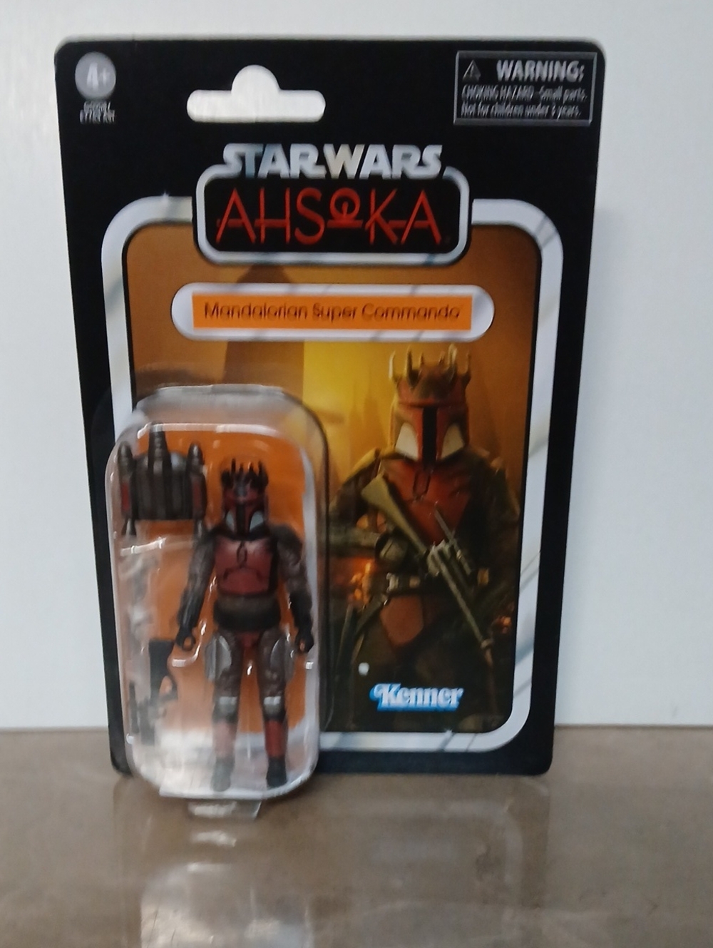 Star Wars Ahsoka Mandalorian Super Commando Action Figure